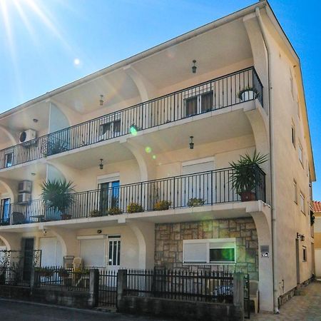 Apartmani Franovic Tivat Zewnętrze zdjęcie