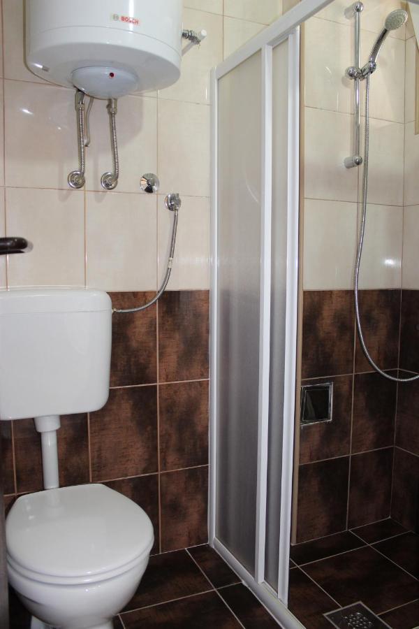 Apartmani Franovic Tivat Zewnętrze zdjęcie